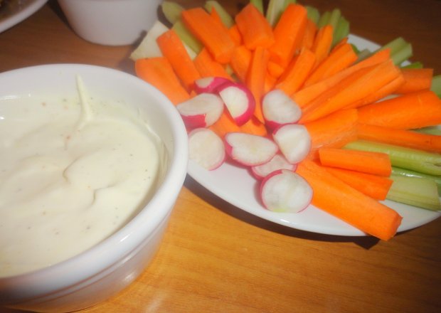 Fotografia przedstawiająca Dip do warzyw