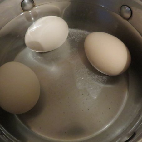 Krok 1 - domowa pasta jajeczna foto
