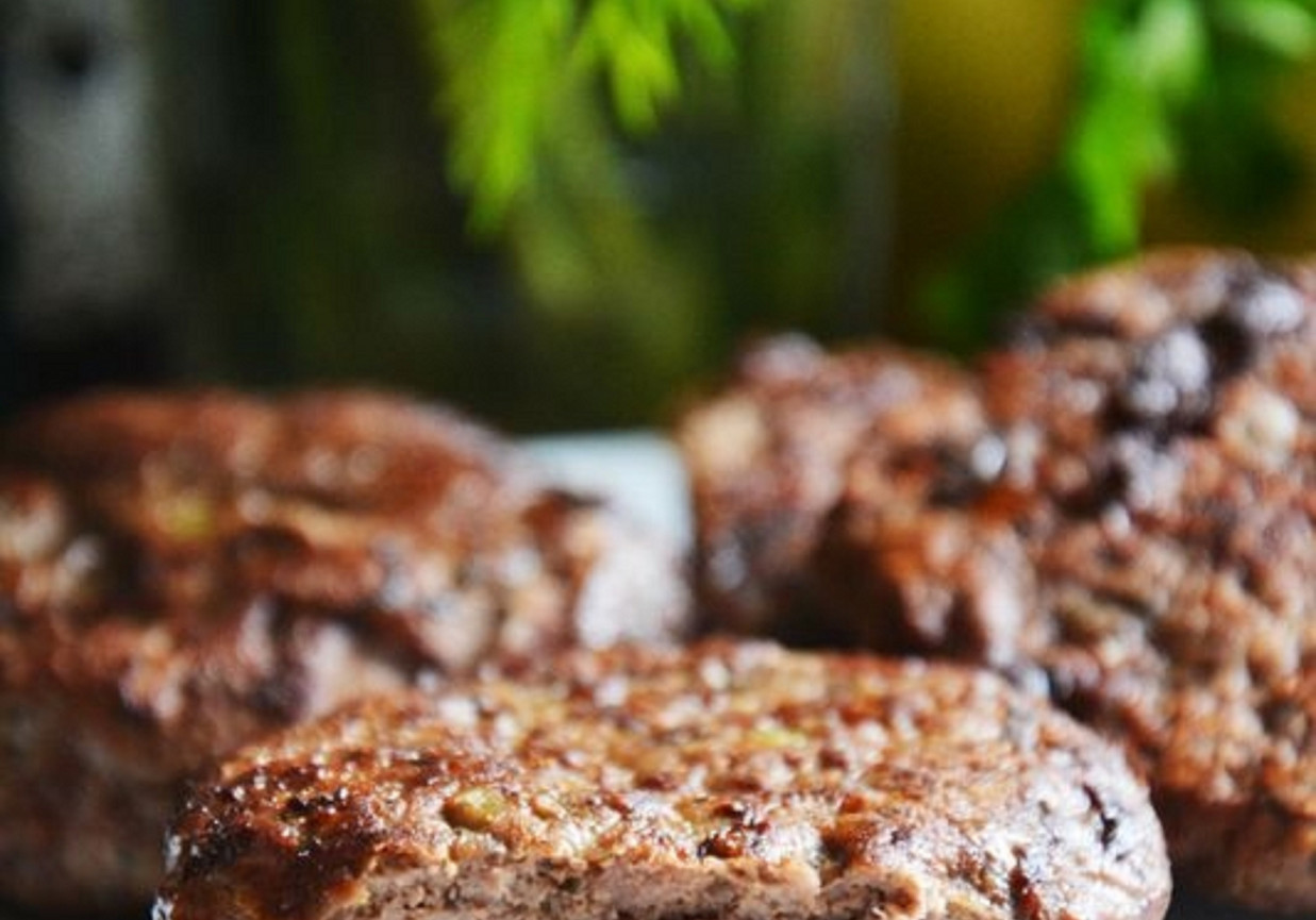 Domowe burgery wołowe foto