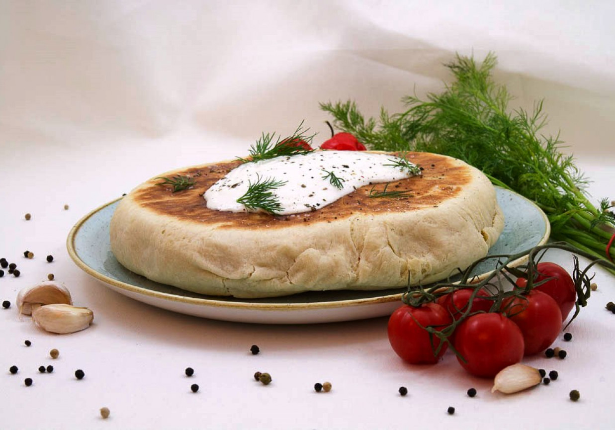 Domowe gruzińskie chaczapuri z serami, przepis z programu Doradca Smaku