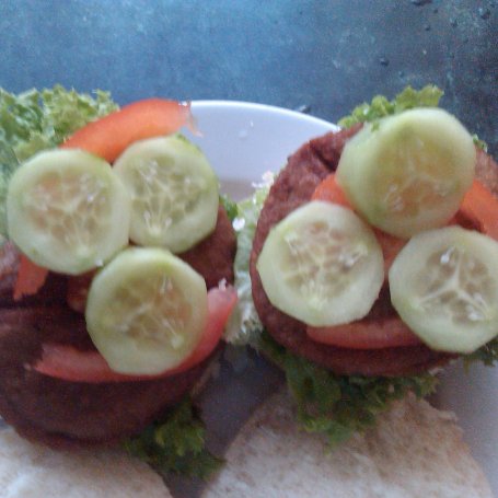Krok 6 - Domowe hamburgery foto