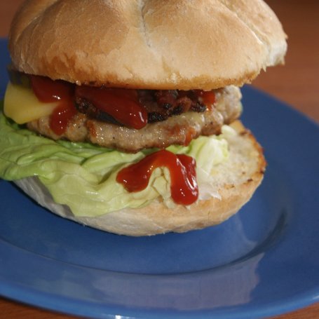 Krok 5 - Domowe hamburgery foto