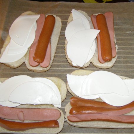 Krok 2 - domowe hot-dogi... foto