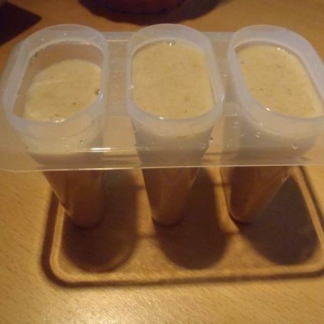 Krok 2 - Domowe lody bananowe foto