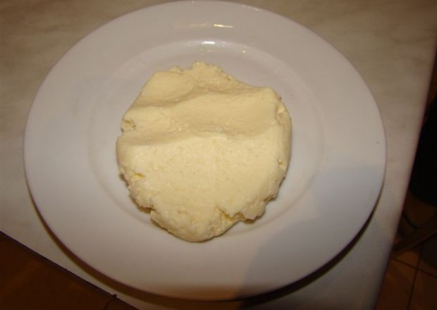 Fotografia przedstawiająca Domowe masło