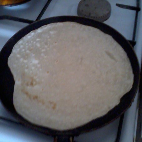 Krok 3 - Domowe placki tortilla foto