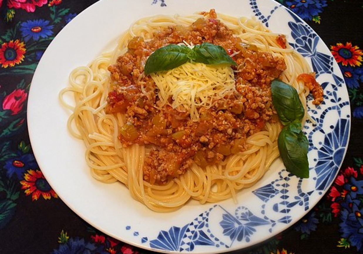 Domowe spaghetti w wersji z cukinią foto