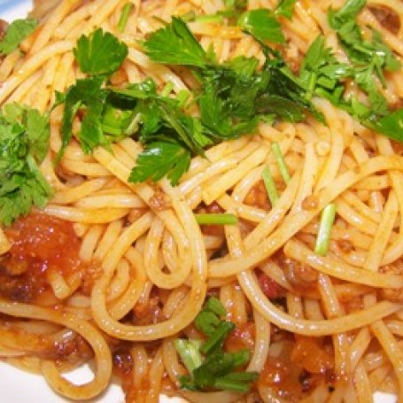Krok 3 - Domowe spaghettii bolognese foto