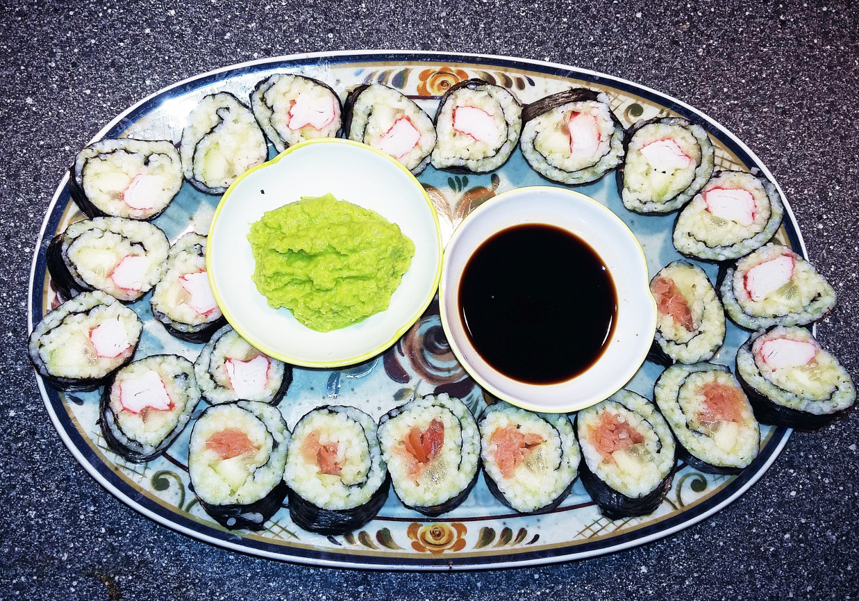 Domowe sushi  foto
