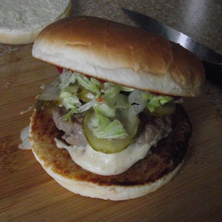 Krok 5 - Domowy cheeseburger foto