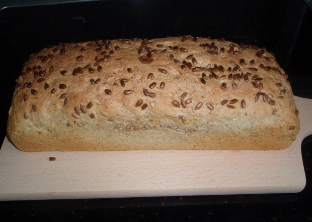 Fotografia przedstawiająca Domowy chleb