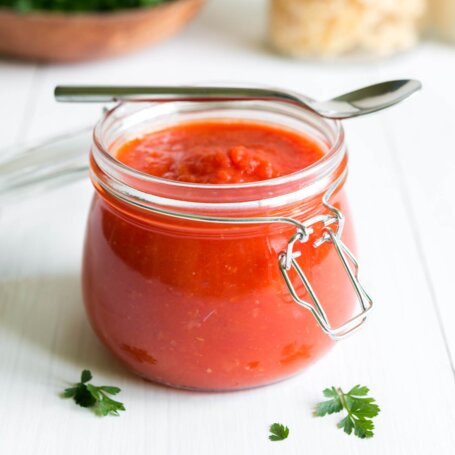 Domowy ketchup z cukini