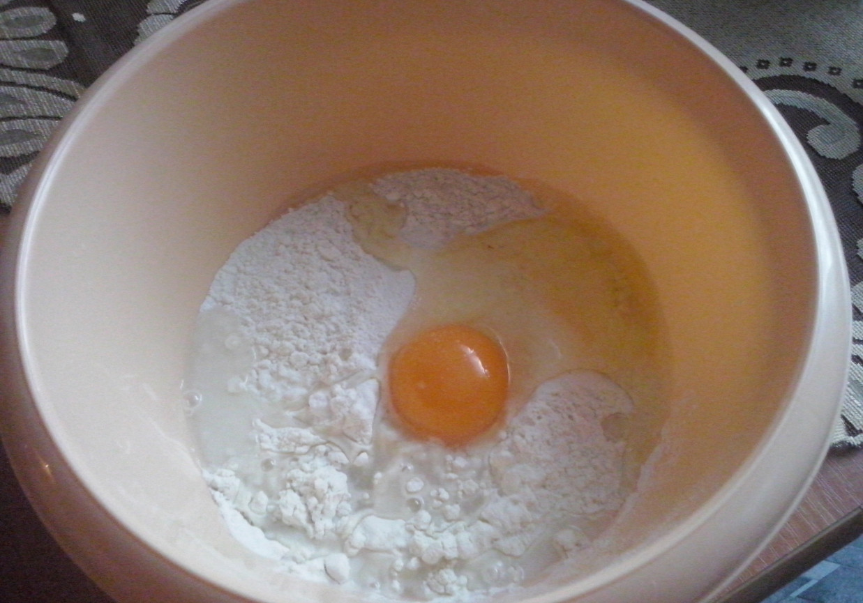 Domowy makaron jajeczny foto