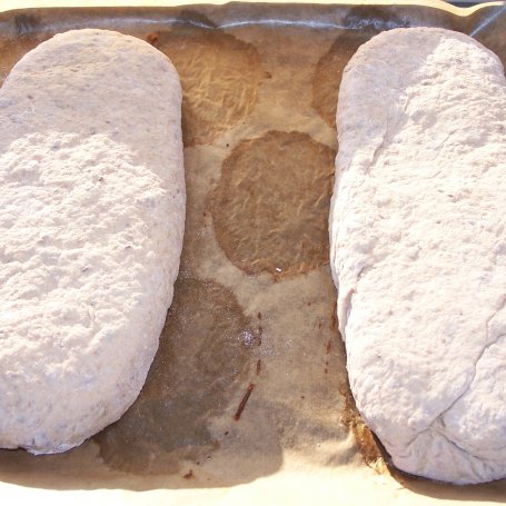 Krok 3 - Domowy na kefirze, czyli chlebek z siemieniem lnianym foto