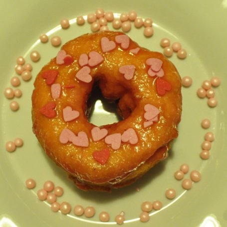 Krok 3 - Donutsy waniliowe z malinowym lukrem foto