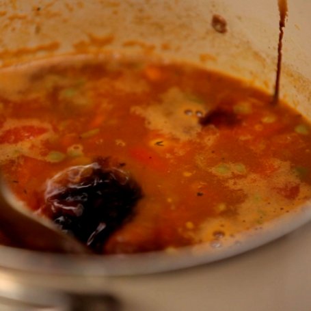 Krok 5 - Doradca Smaku III, odc. 57: Zupa pomidorowa z soczewicą foto