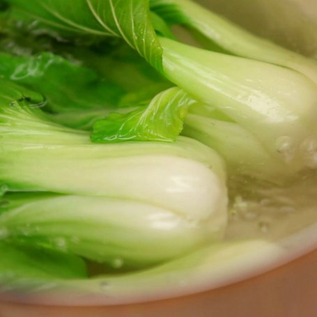 Krok 1 - Doradca Smaku III, odc. 58: Halibut z kapustą pak choi foto