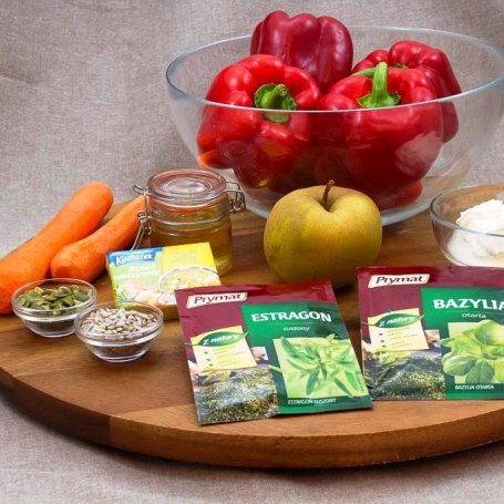 Krok 1 - Doradca Smaku IV: Zupa z papryki z jabłkami i chrupiącymi pestkami, odc. 40 foto