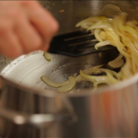 Krok 2 - Doradca Smaku, odc. 10: Francuska zupa z kapustą foto