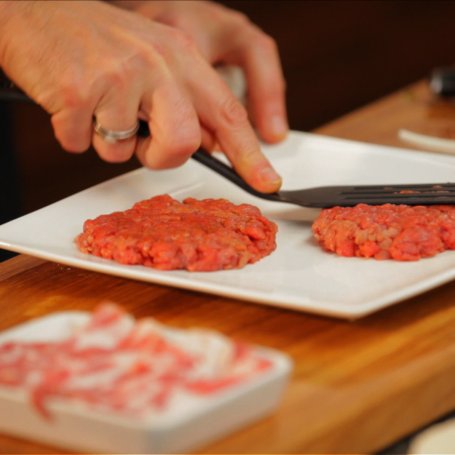 Krok 2 - Doradca Smaku, odc. 2: Domowy hamburger foto