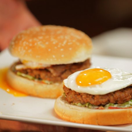 Krok 9 - Doradca Smaku, odc. 2: Domowy hamburger foto