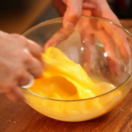 Krok 4 - Doradca Smaku, odc. 31: Omlet francuski i tosty z pastą pomidorową foto