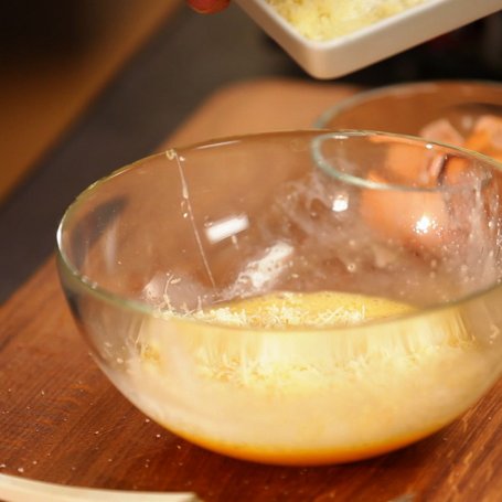 Krok 5 - Doradca Smaku, odc. 31: Omlet francuski i tosty z pastą pomidorową foto