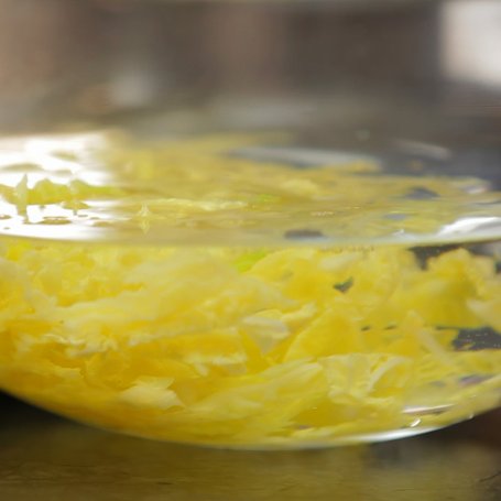 Krok 3 - Doradca Smaku, odc. 49: Kapusta włoska z suszonymi grzybami foto