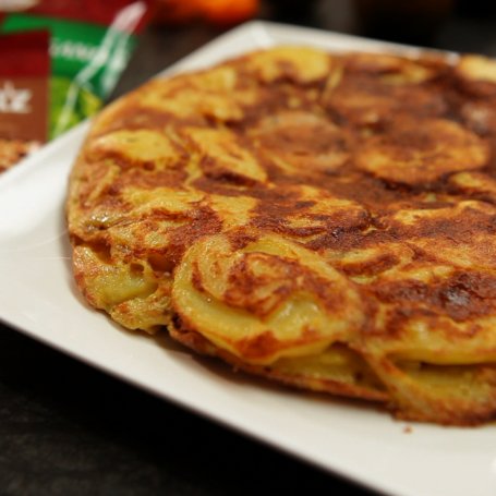 Krok 8 - Doradca Smaku, odc. 56: Tortilla z ziemniakami i cebulą po hiszpańsku foto