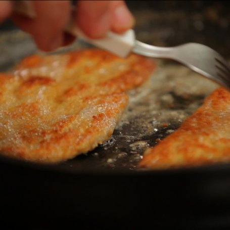 Krok 8 - Doradca Smaku, odc. 6: Kotlet cielęcy z sosem tartare foto
