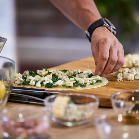 Krok 4 - Doradca Smaku V: Quesadillas z gruszką i szpinakiem, odc. 27 foto