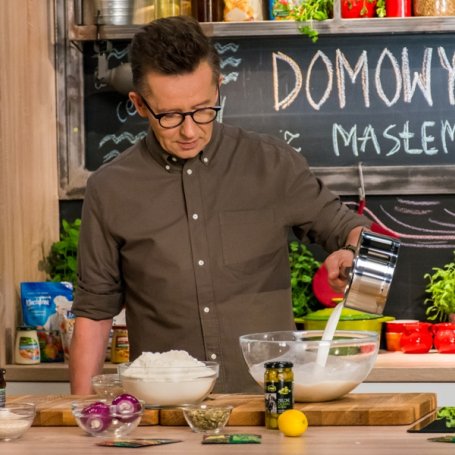 Krok 1 - Doradca Smaku VI: Domowy chleb z masłem ziołowym, odc. 21 foto
