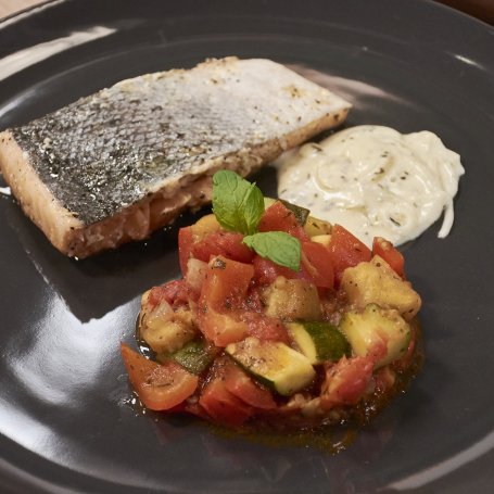 Krok 4 - Doradca Smaku VII: Pieczony łosoś z ratatouille, odc. 8 foto