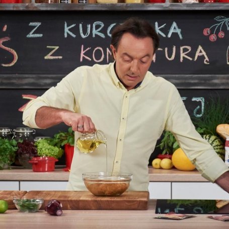 Krok 1 - Doradca Smaku VII: Pierś z kurczaka z konfiturą z czerwonej cebuli, odc. 20 foto