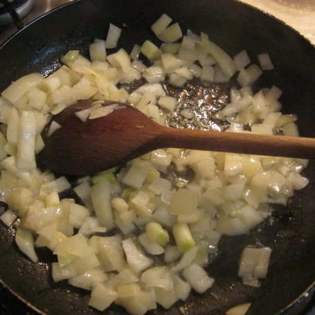 Krok 3 - Dorsz pieczony ze śmietaną i warzywami (Bacalhau com natas) foto