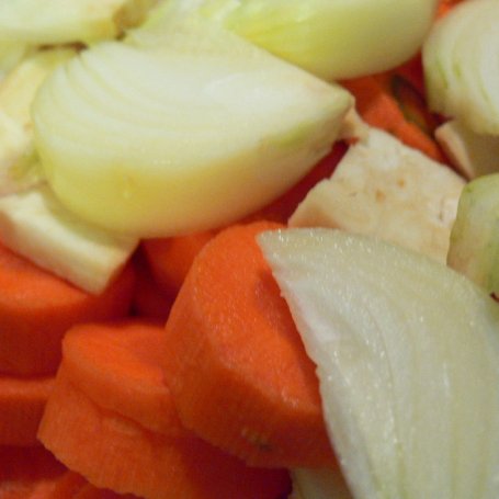 Krok 2 - Dorsz z warzywami na parze foto