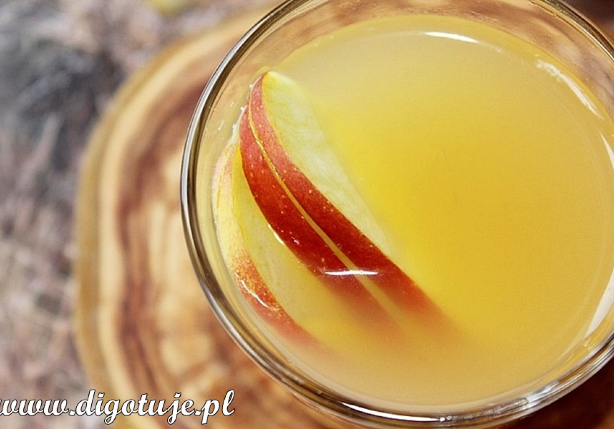 Drink jabłkowo-miętowy foto