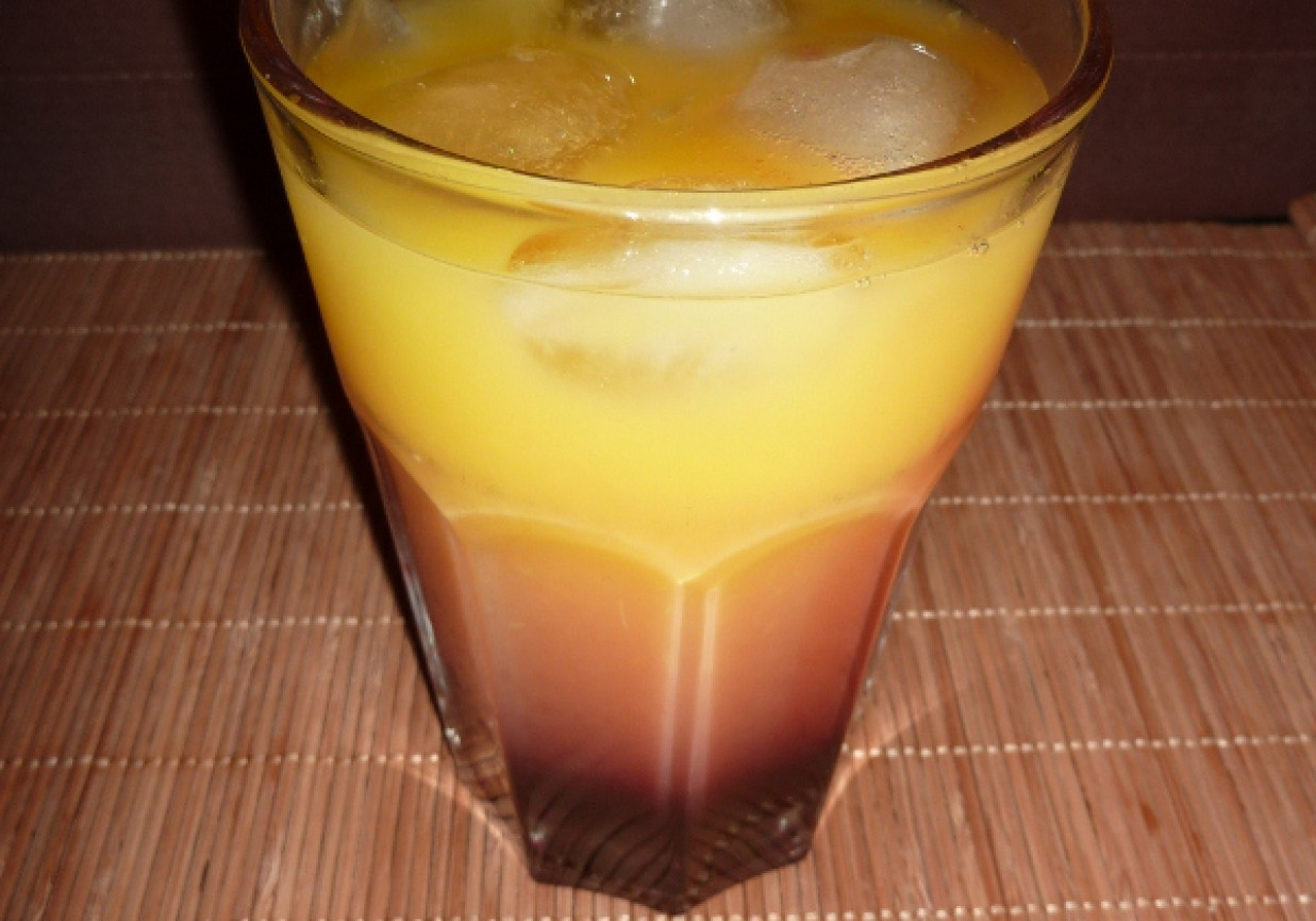 Drink malinowo pomarańczowy foto