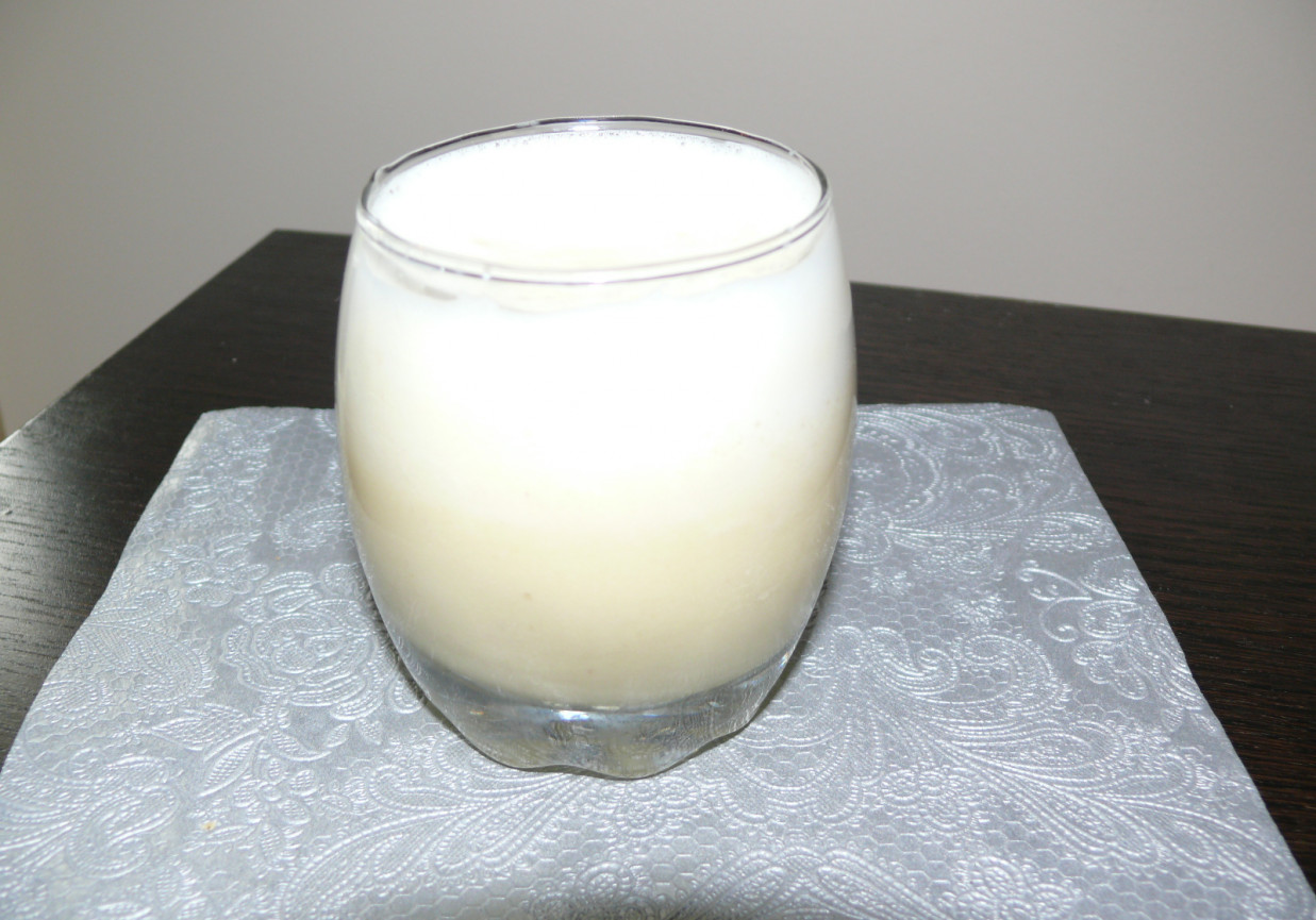 Drink mleczno- ananasowy foto