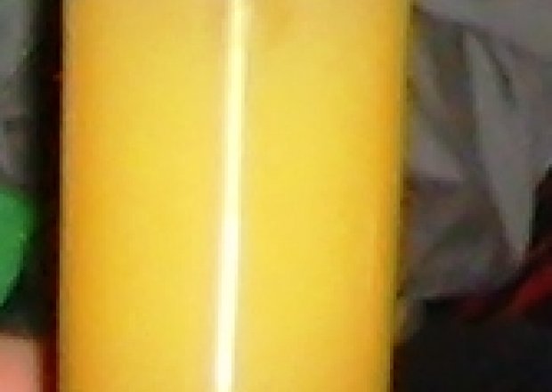 Fotografia przedstawiająca Drink pomarańczowy