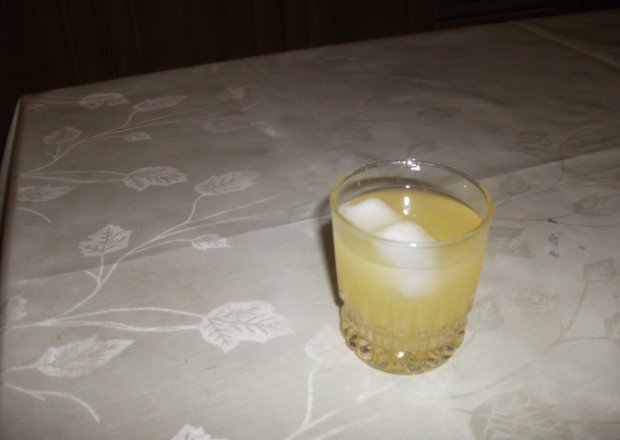 Fotografia przedstawiająca drink sok pomaranczowy z wódka