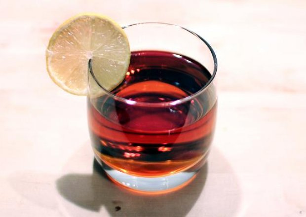 Fotografia przedstawiająca Drink z martini rosso