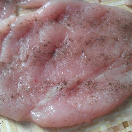 Krok 1 - drobiowe roladki z ananasem foto