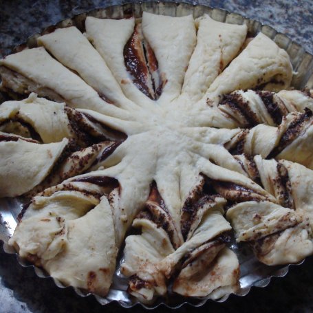 Krok 5 - Drożdżowa gwiazda z makiem foto