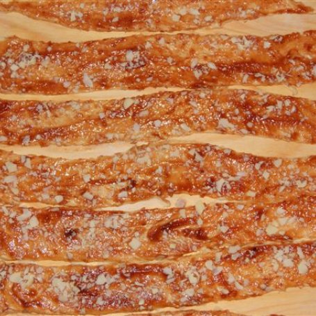 Krok 3 - Drożdżowa spirala z marmoladą foto