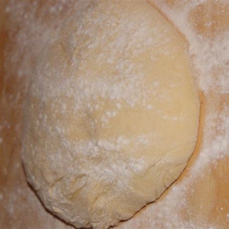 Krok 1 - Drożdżowa spirala z marmoladą foto