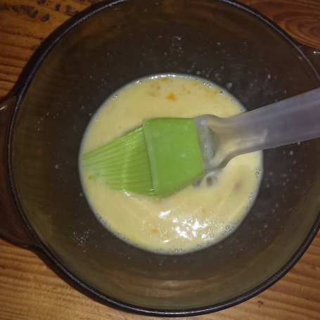 Krok 5 - Drożdżowa stokrotka foto