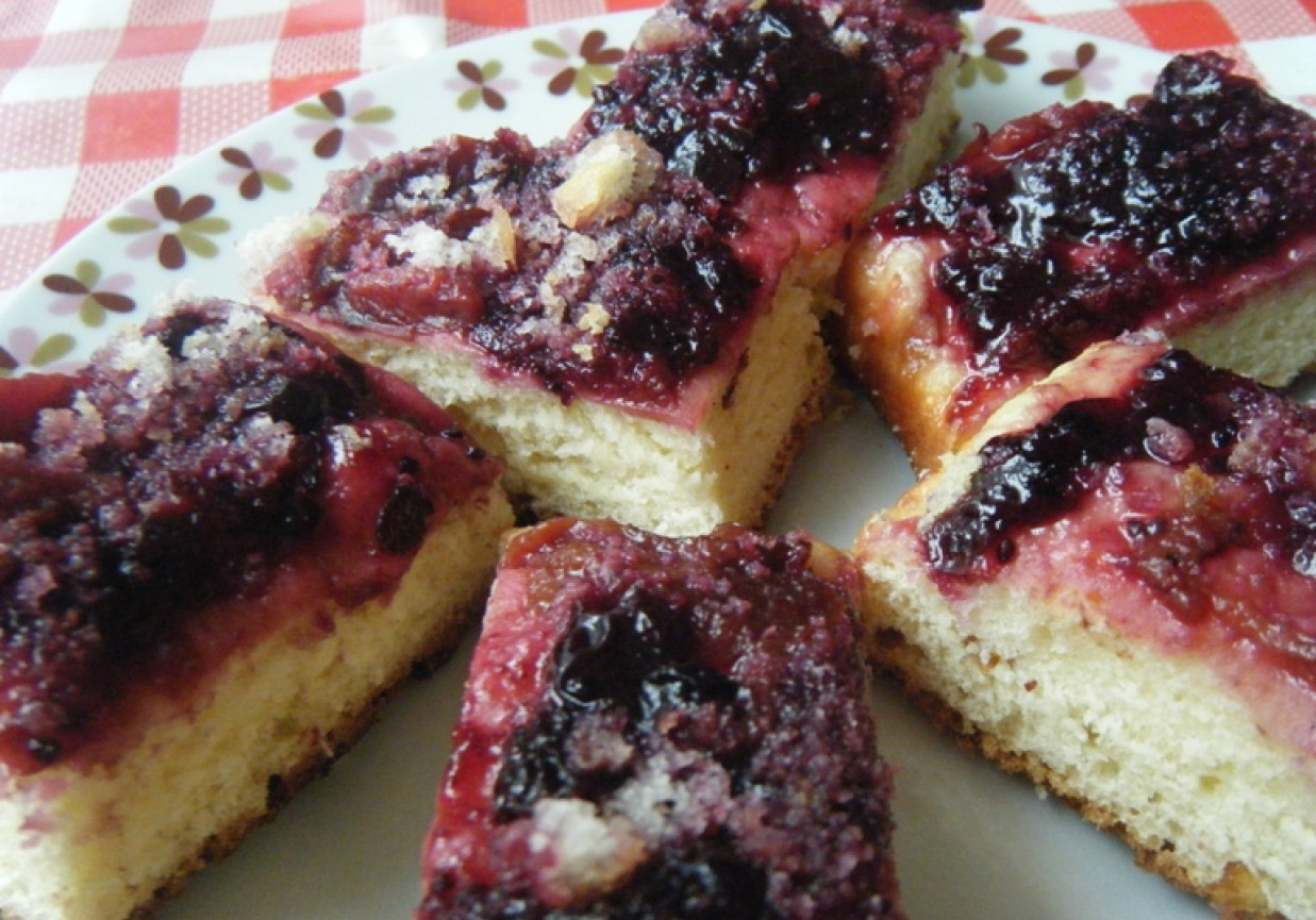 Ciasto Drozdzowe Z Jagodami