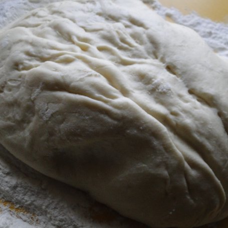 Krok 1 - Drożdżowe łódeczki z leśną nutą foto