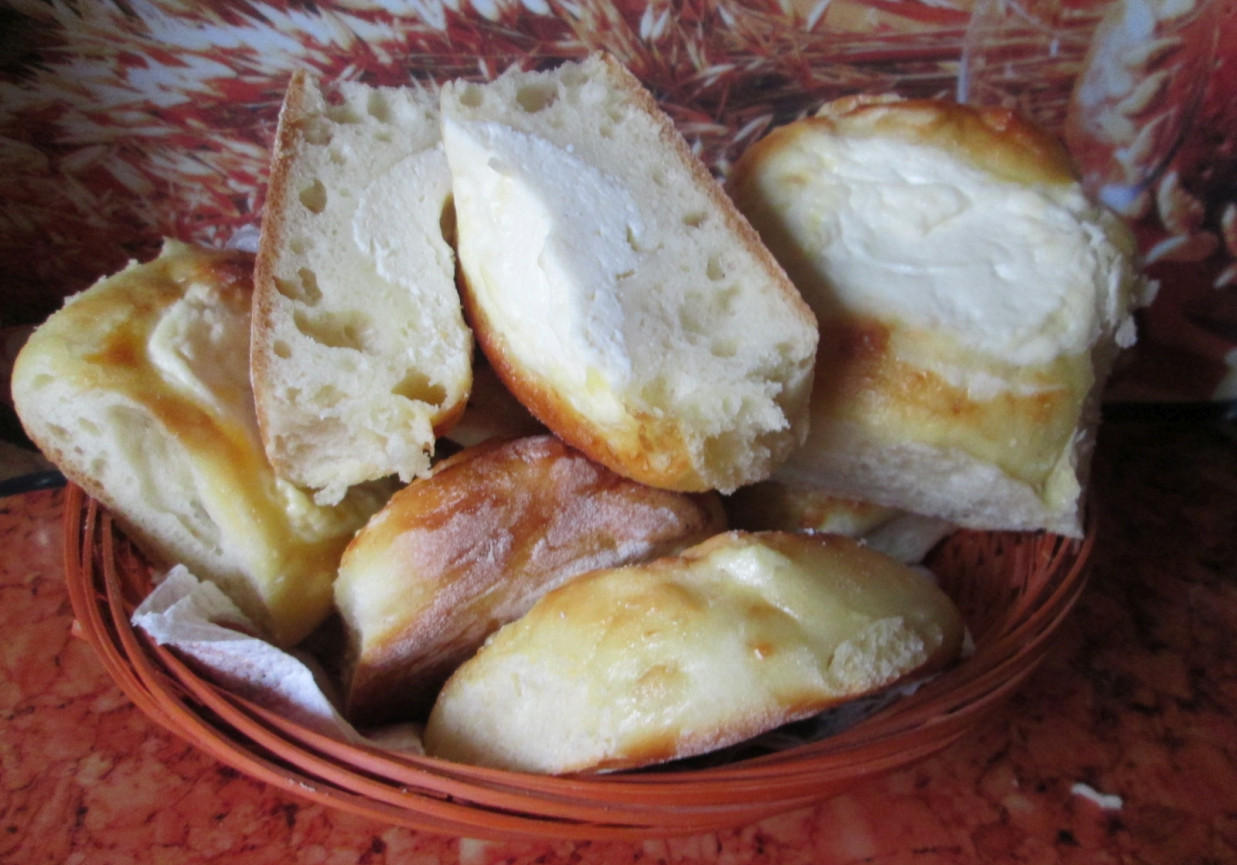 Drożdżowe watruszki z kuchni radzieckiej foto